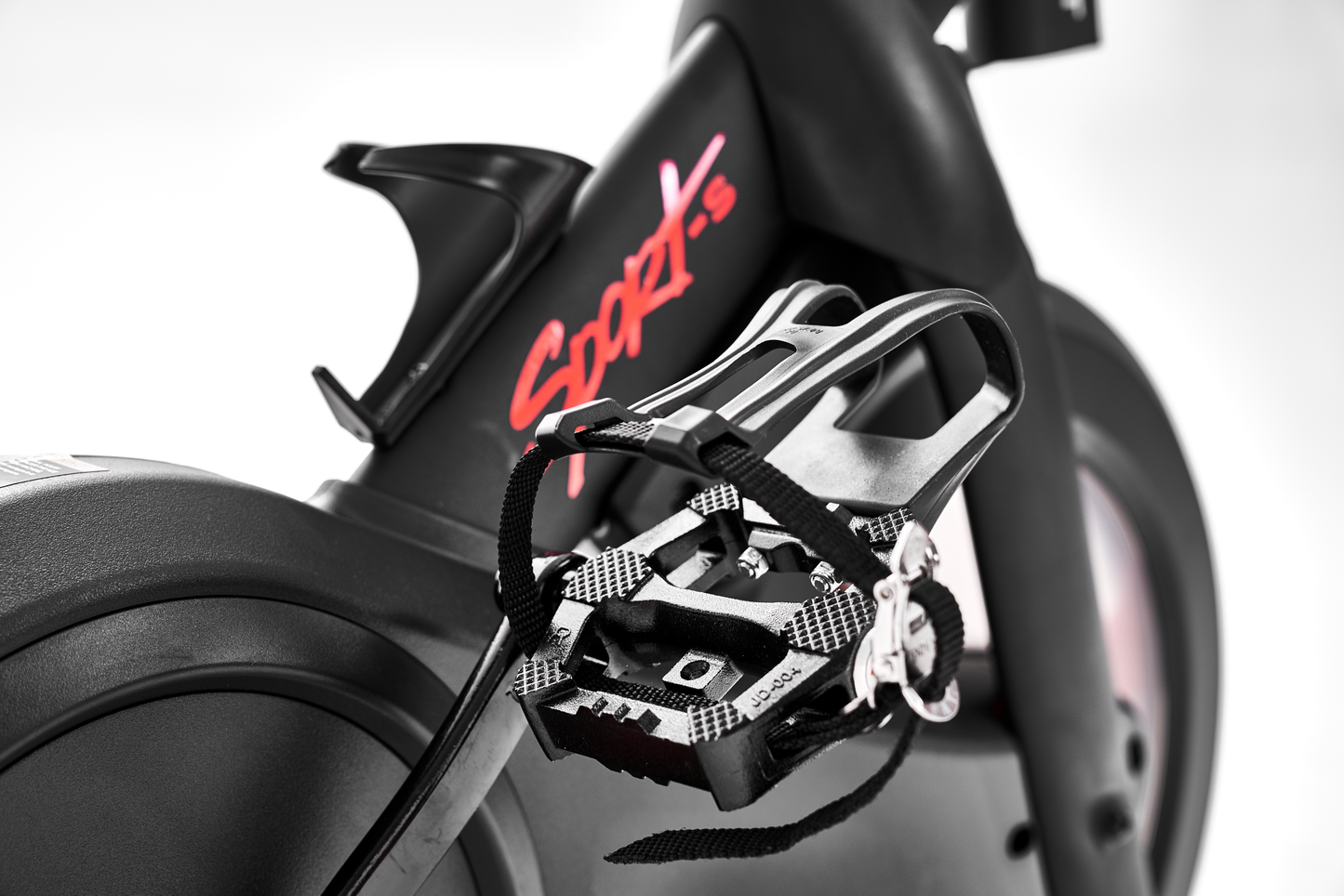 Echelon Sport-s 2 Smart Connect Bike w. 10" Screen